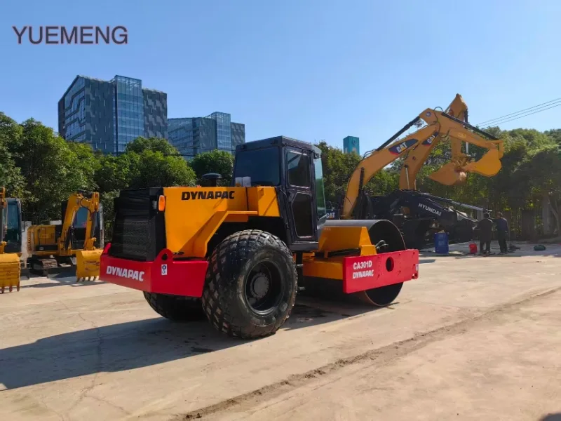 used dynapac ca30d roller